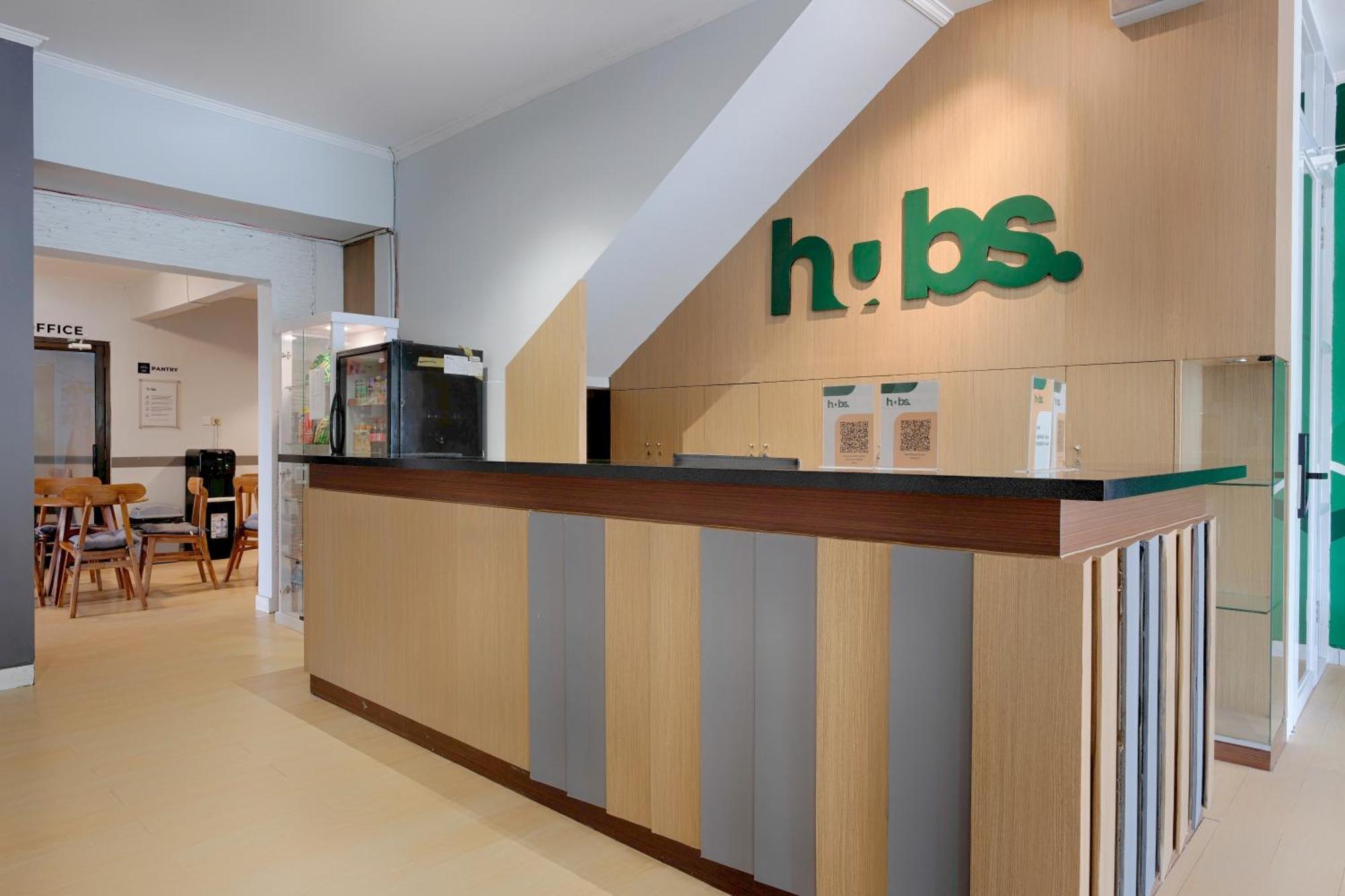 Hubs Hostel Jogjakarta Buitenkant foto